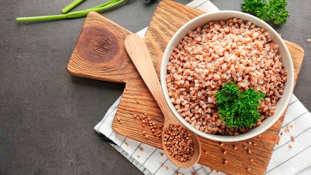 Buckwheat Diet alang sa Pagkawala sa Timbang